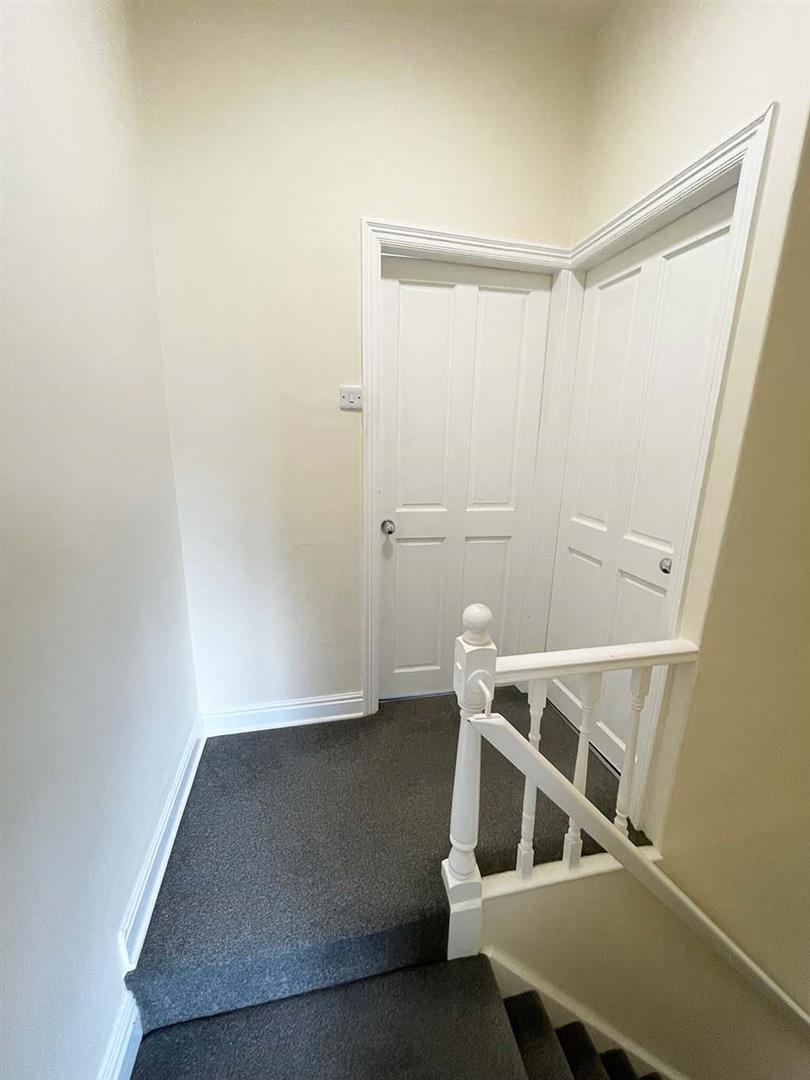 2 bedroom mid terrace house SSTC in Barnoldswick - IMG_5069.jpg